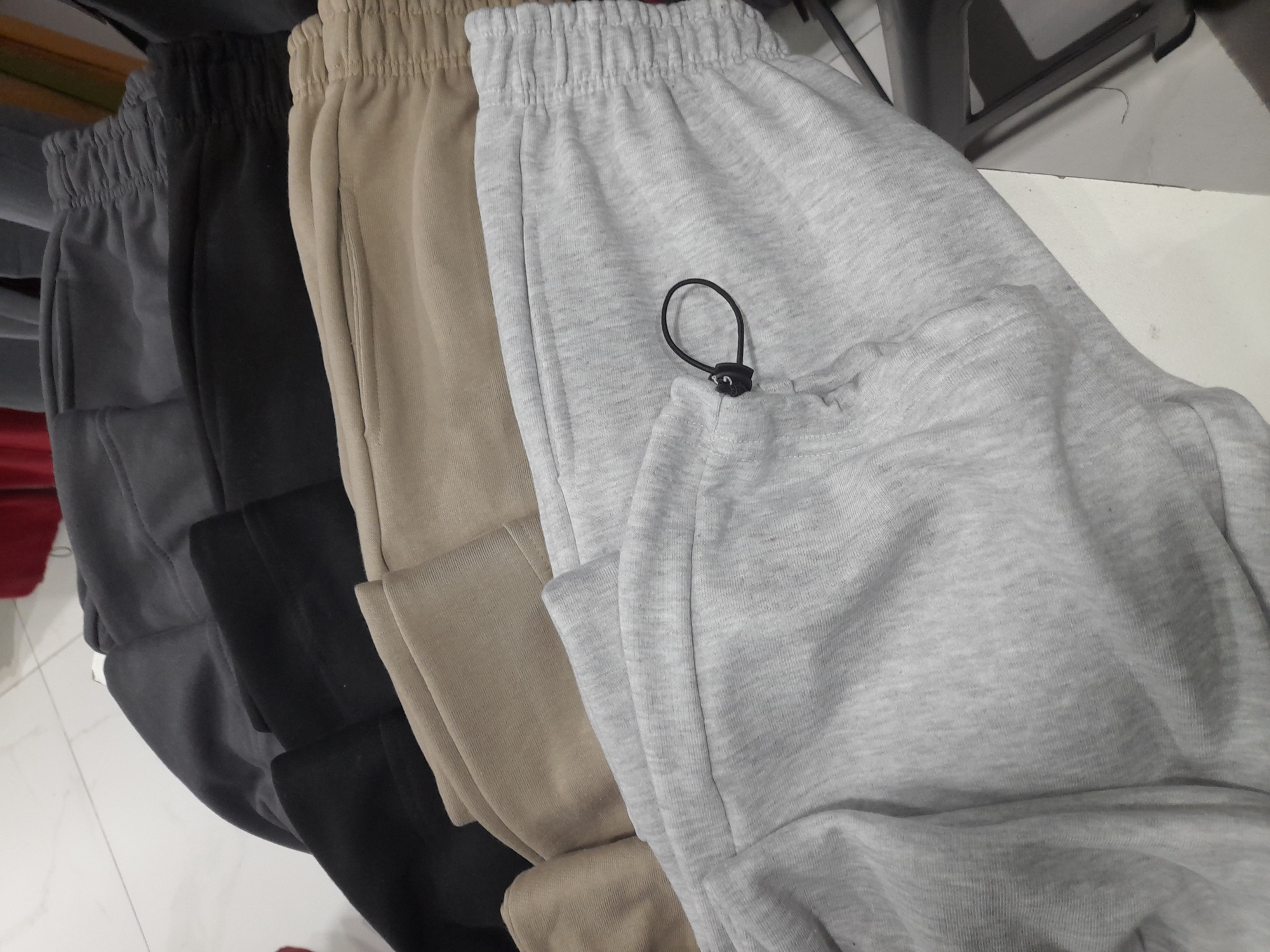 Baggy Rustico con Recorte Unisex - Imagen 5