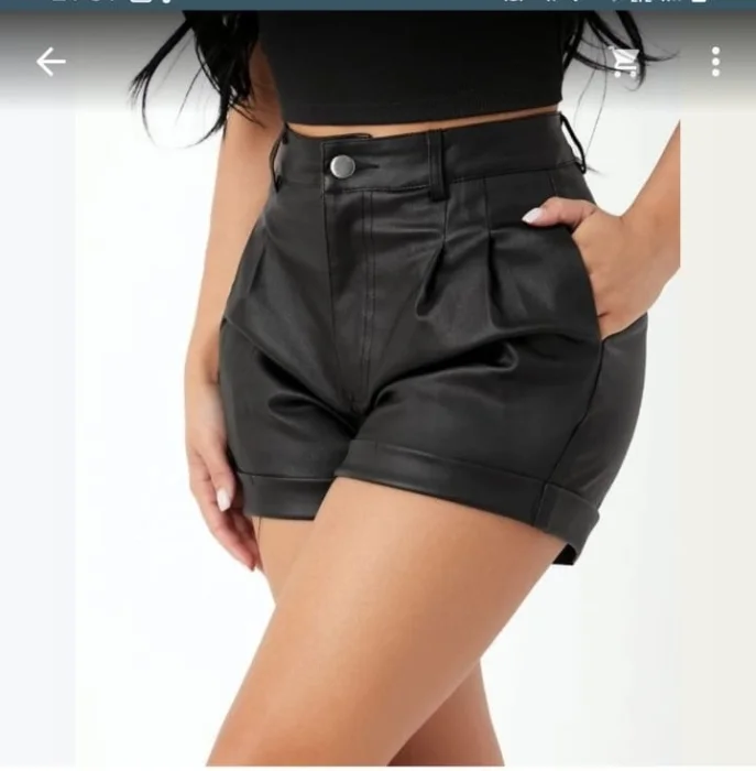 Short Engomado Sastrero