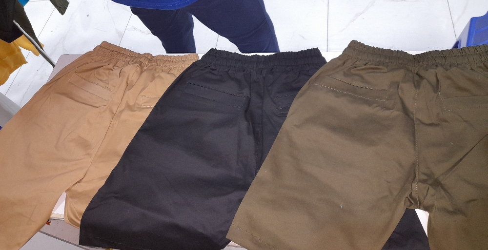Bermuda Corte Chino Gabardina - Imagen 3