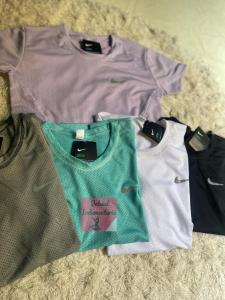 Remeras Deportiva Nike