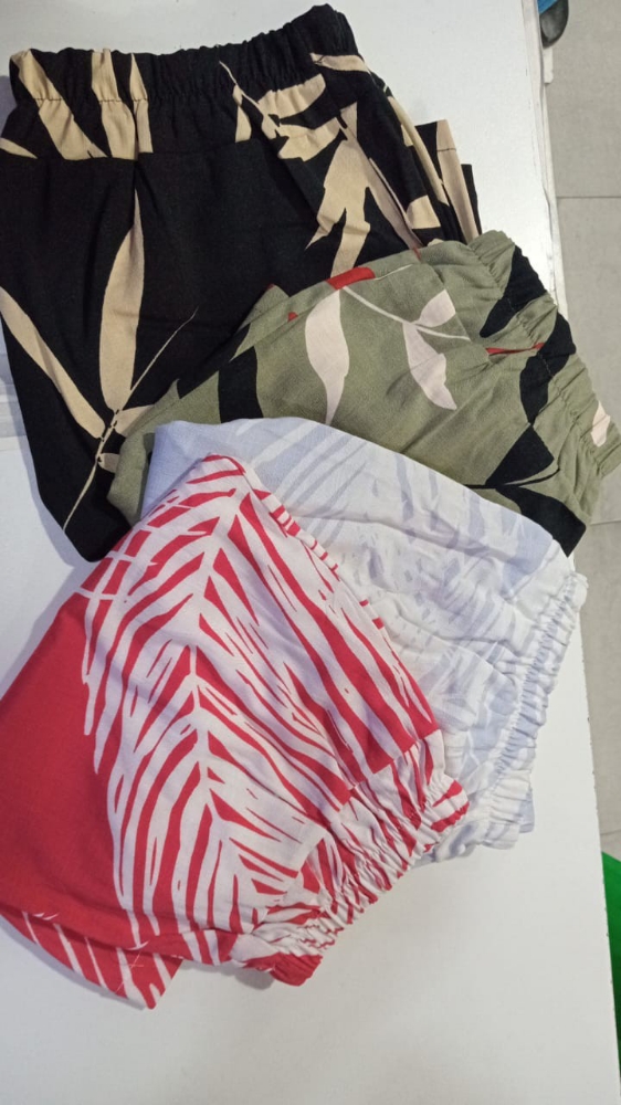 Short de Lino Elastizado y Estampado - Imagen 3