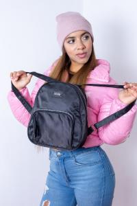 Mochila Ykk Clásica Mediana