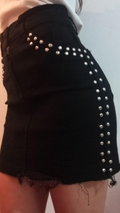 Pollera Jeans con Tachas Lateral