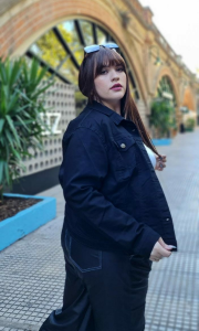 Campera Negra Elastizada Especial
