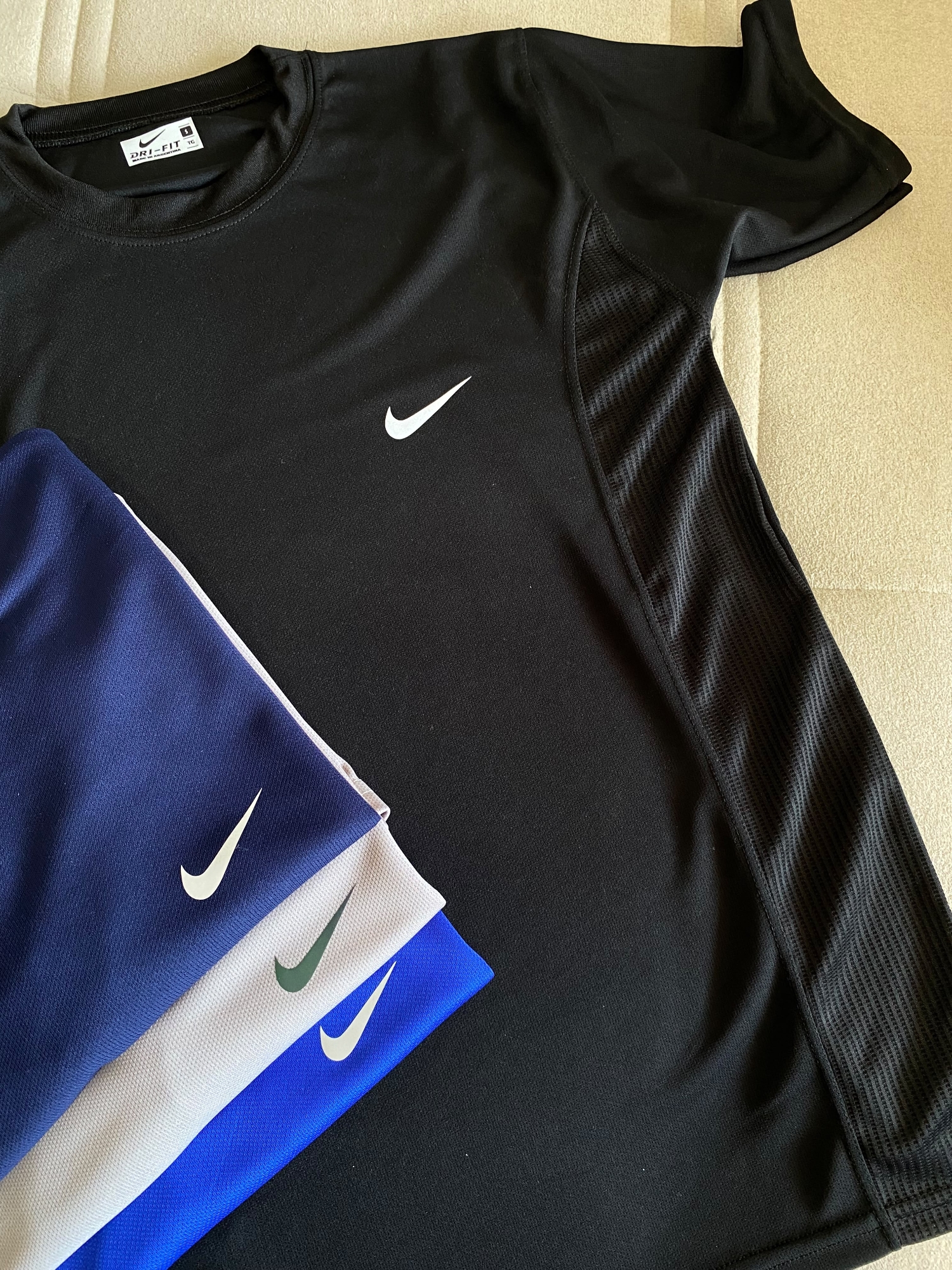 Remera Nike Dryfit - Imagen 2