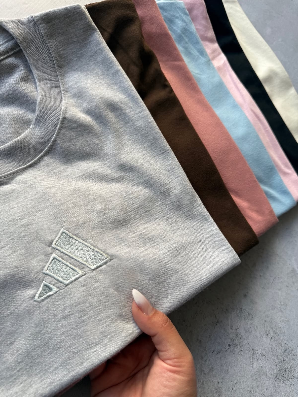 Remera Adi Bordada - Imagen 3