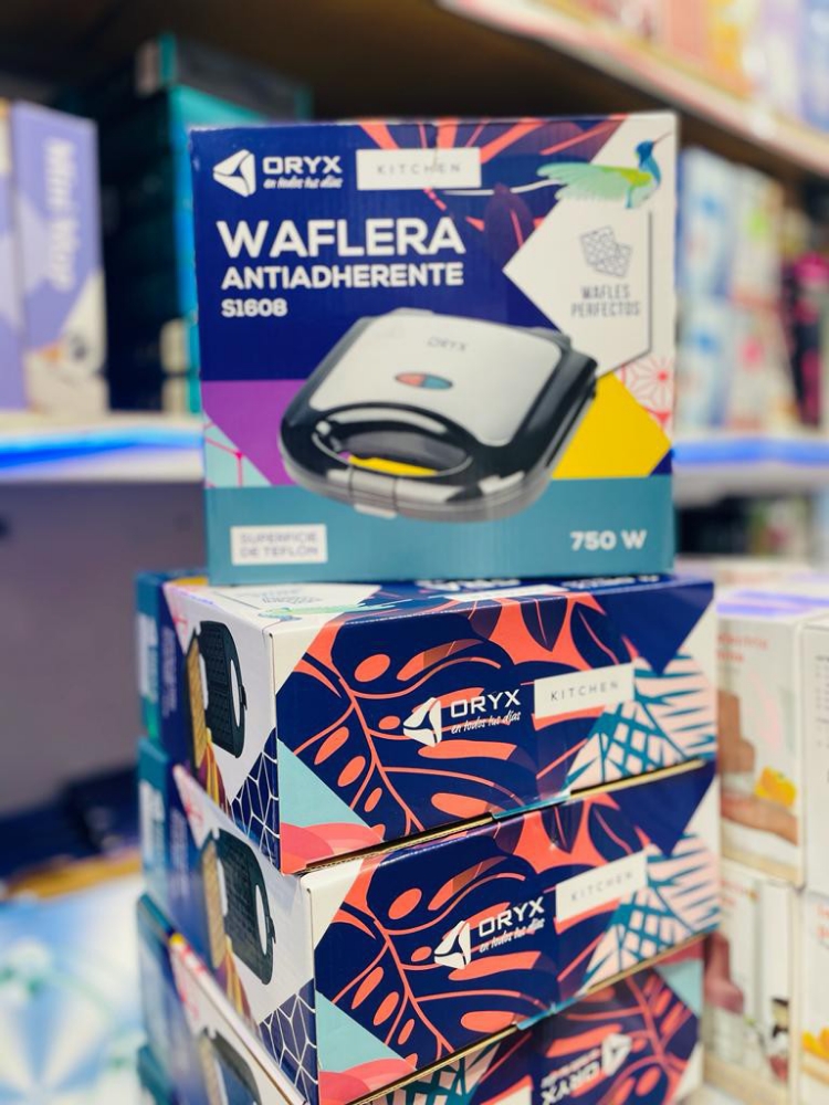 Waflera Antiadherente Oryx 750w S1608 - Imagen 6