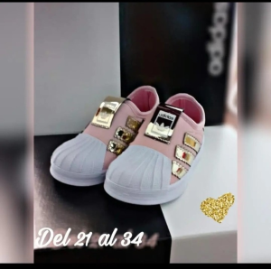 Adidas Aplique