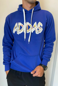 Canguros Nike y Adidas