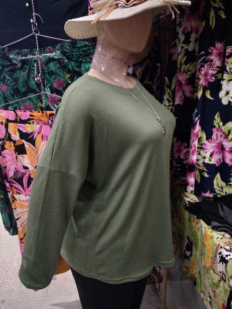 Sweater Tejido Wafle Talles Especiales - Imagen 5