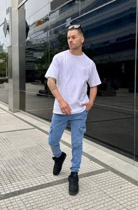 Jogger Cargo Jean Celeste Hombre