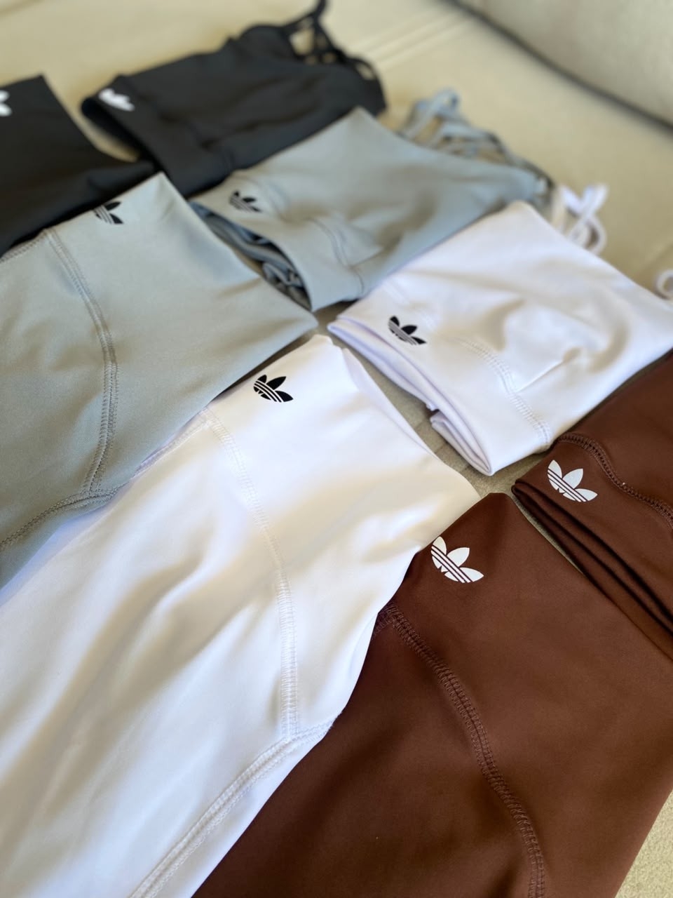 Conjunto Ad - Imagen 2