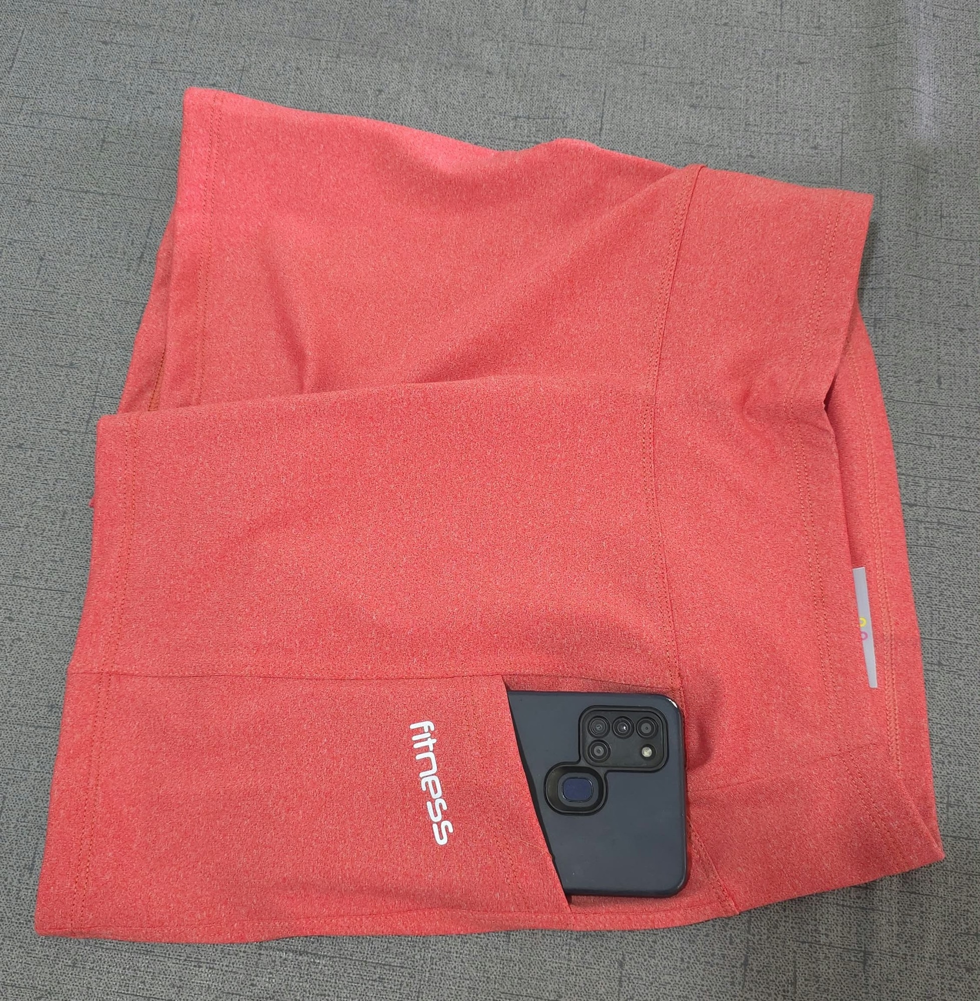 Short con Bolsillo Fitness Importado - Imagen 6