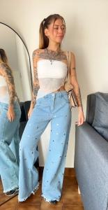 Wide Leg con Tachas