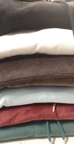 Buzos de Plush Doble Faz Talle 2-3-4-5-6 - Miniatura 2
