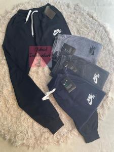 Pantalón Frizado  de Nike   Caballero