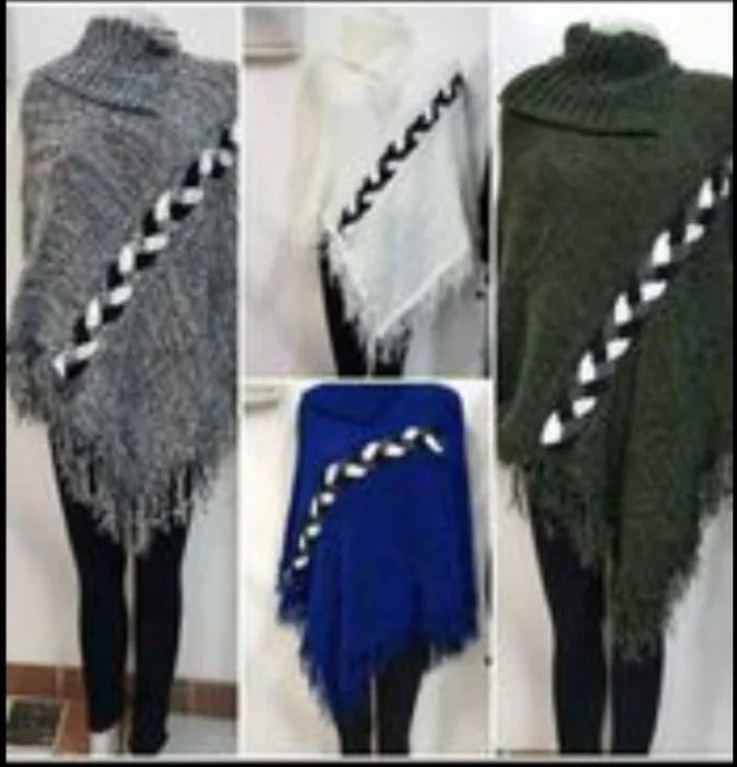 Ponchos con Trenzas de Lana Talle Grande