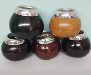 Mate de Calabaza Lustrada con Virola de Alumino