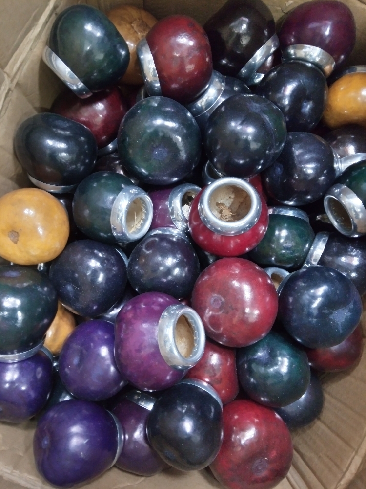 Mate de Calabaza Lustrada con Virola de Alumino - Imagen 2