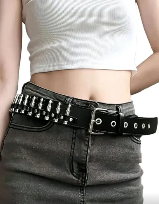 Cinto Rock con Balas y Remache Metalico