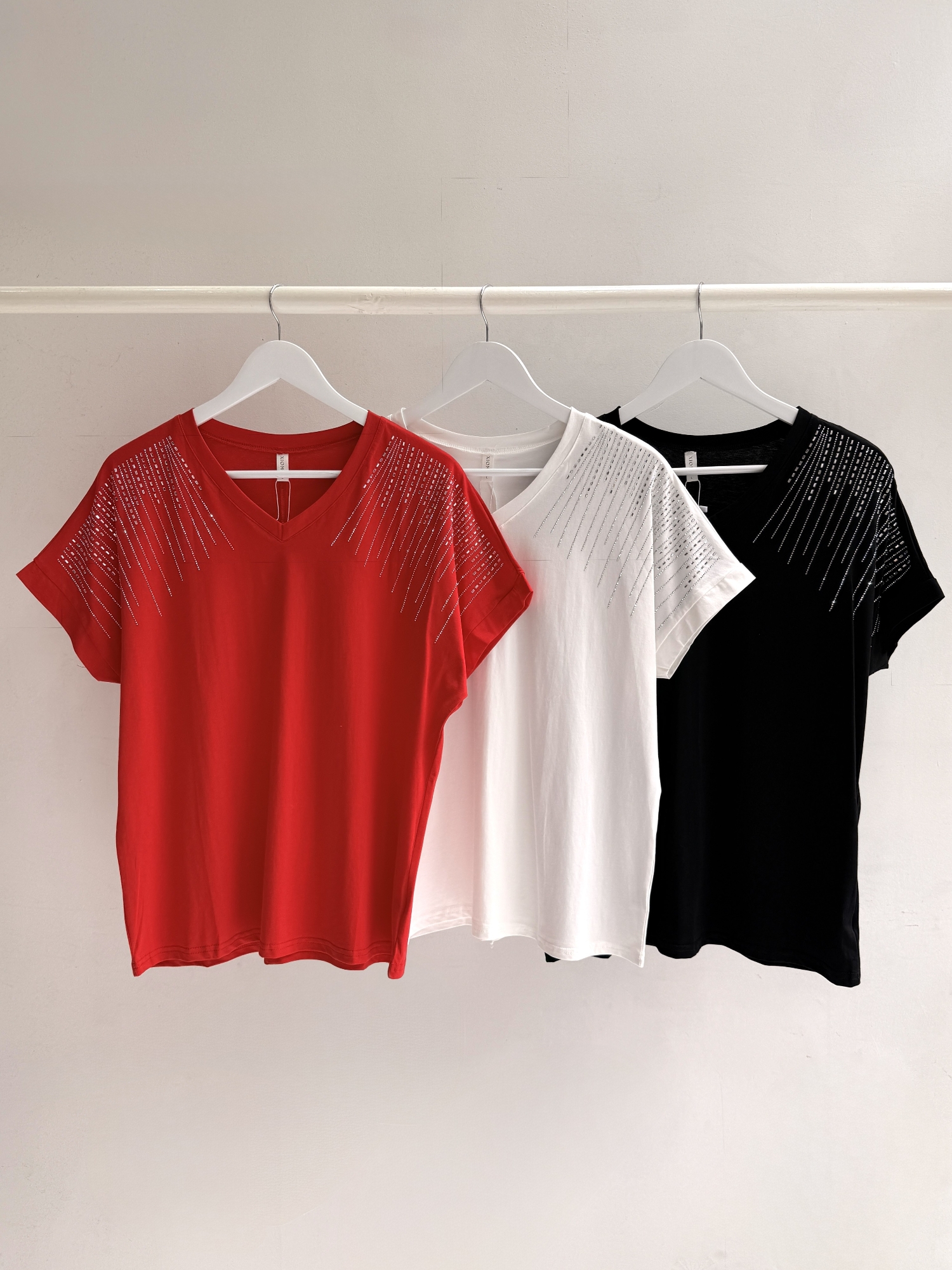 Melina - Remera Algodón Importada con Apliques - Imagen 3