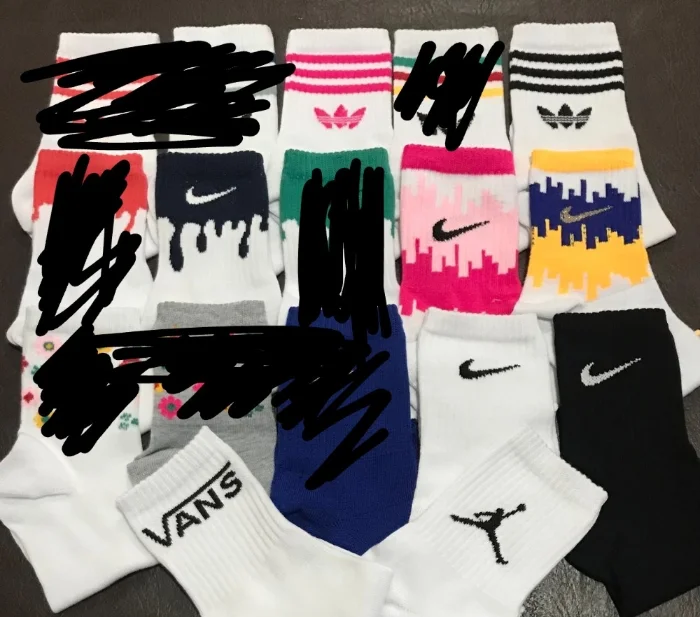Tenis Diseños Blancas