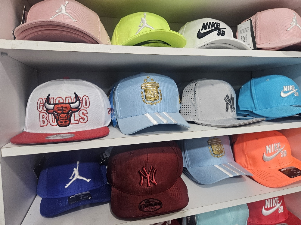 Gorras Cerradas - Imagen 5