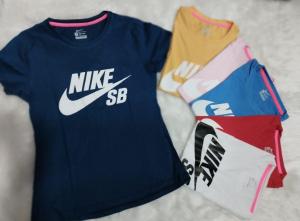 Remeras Nike de Dama