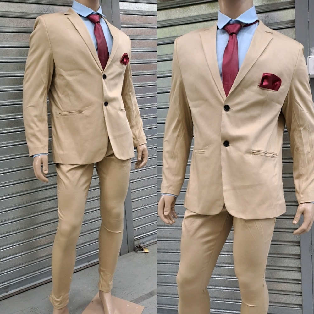 Traje Gabardina Satinado Entallado - Imagen 3