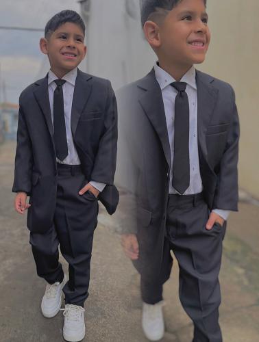 Trajes de Niño