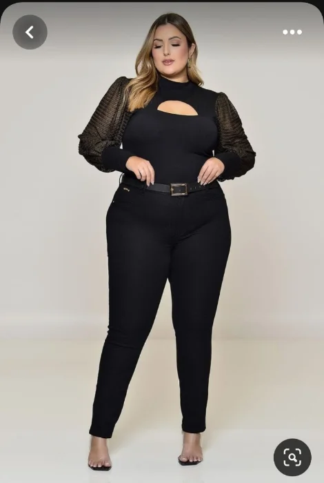 Pantalon Clásico de Bengalina con Boton y Cierre.