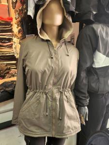 Parka con Polar