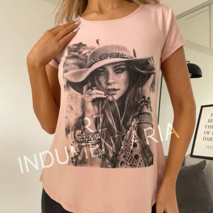Remeras con Brillo y Estampa