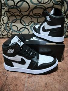 Botita Jordan Negro