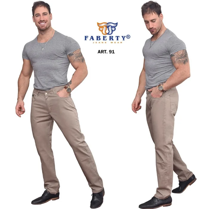 Pantalon Clasico de Gabardina