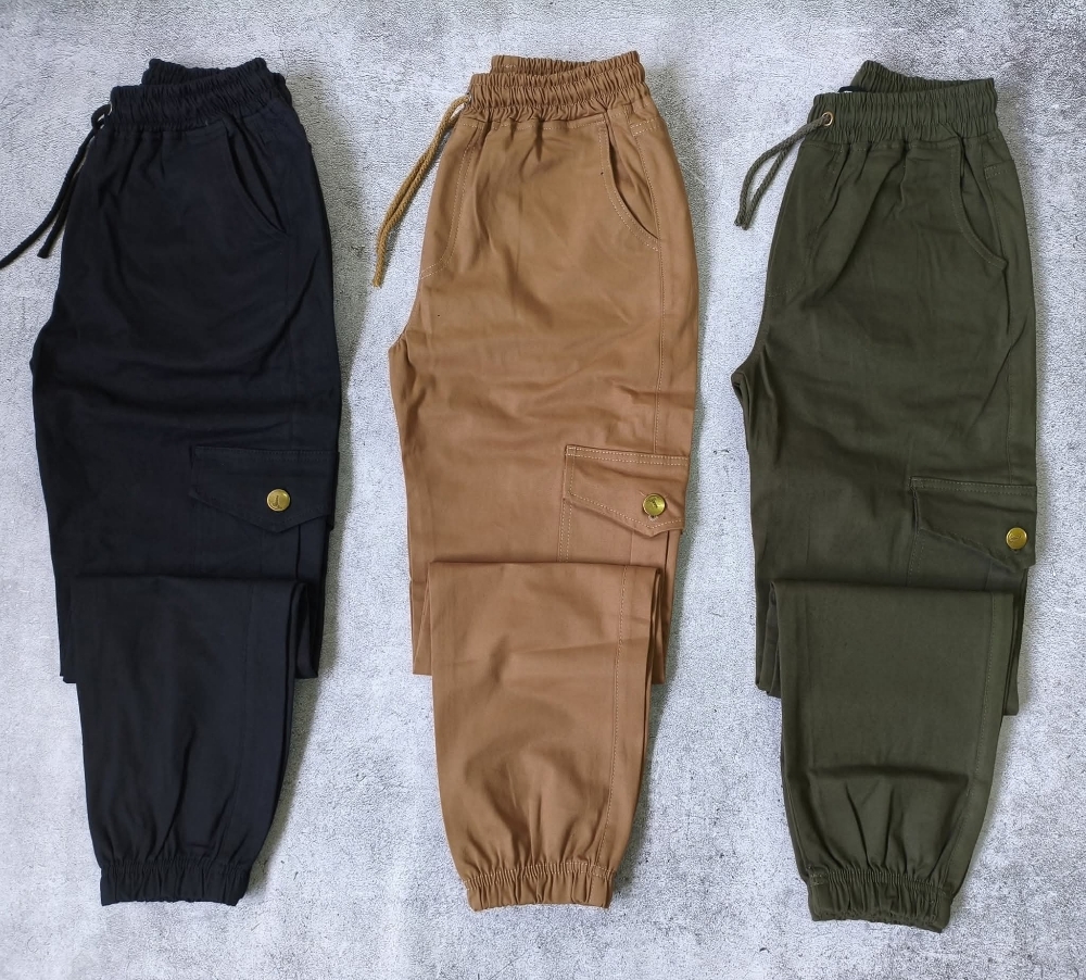 Jogger Cargo Gabardina - WhatsApp%20Image%202026-04-24%20at%2012.36.04%20PM%20(1).jpeg