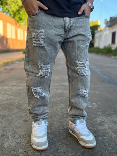 Jean Mom Gris con Roturas - Miniatura 2