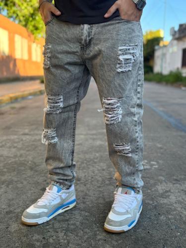 Jean Mom Gris con Roturas - Miniatura 3