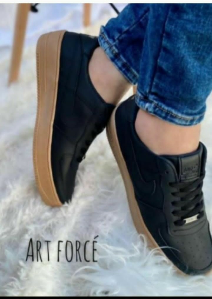 Force Negra Base Camel - Imagen 3