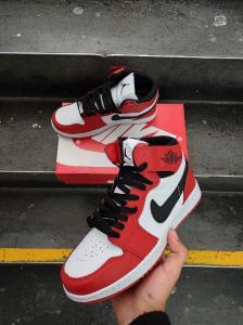 Jordan 1 Chicago - Miniatura 2