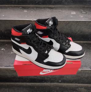 Jordan 1 Black Red