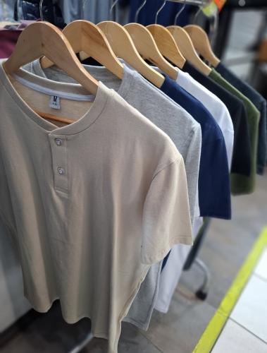 Remeras con Botón  Manga Corta - Miniatura 5