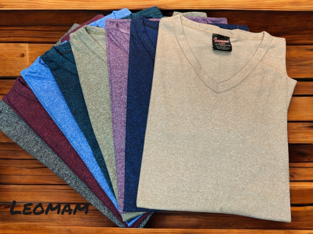 Remeras Cuello V - Imagen 3