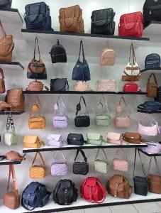 Fabricantes Directos de Carteras - Bandoleras - Riñoneras - Cintos - Correas y mas - Miniatura 1
