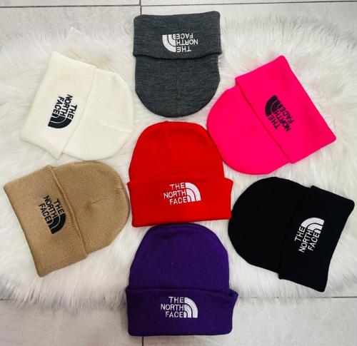 Gorro Rocky Bordado - Miniatura 2