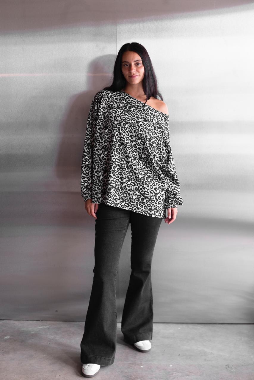 Buzo Roma Estampado - WhatsApp%20Image%202026-09-30%20at%2015.25.26%20(2).jpeg