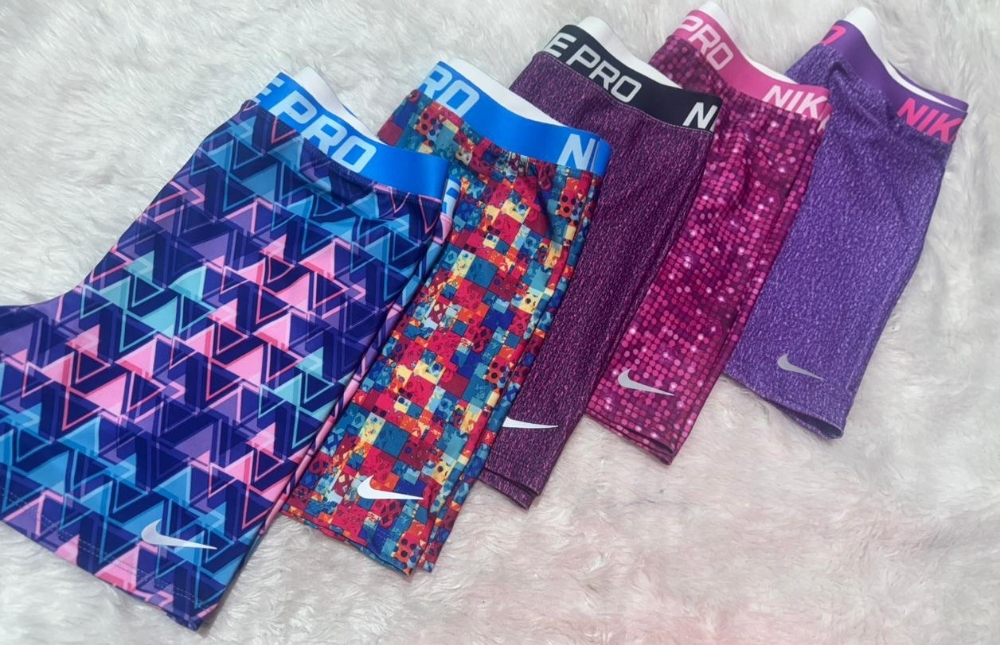 Shorts Estampado Nikeee - Imagen 3