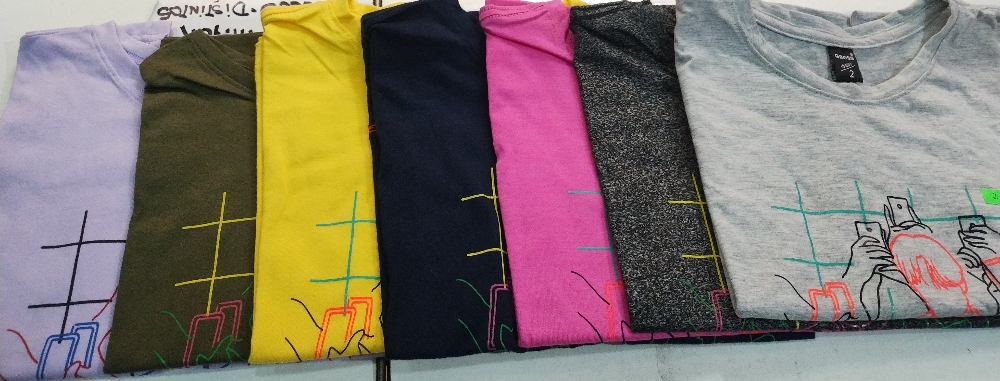 Remeras de Algodón con Aberturas al Costado - Imagen 2