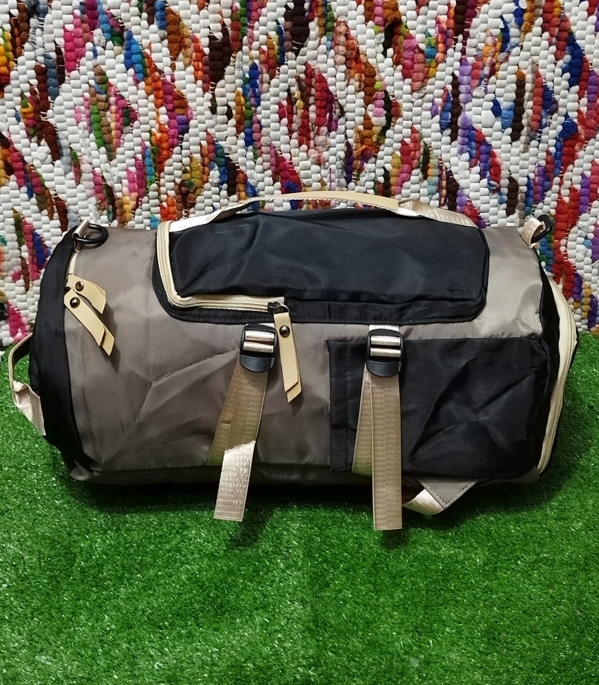 Bolsos Mochila Estampado y Liso Impermeable Excelente Calidad - Imagen 1