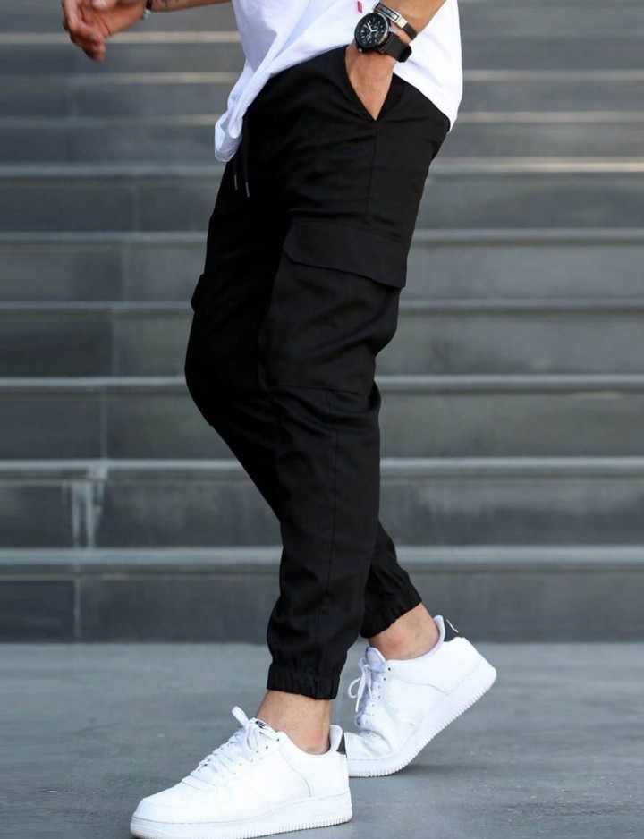 Jean Cargo Jogger Negro Hombre Rígido - Imagen 3